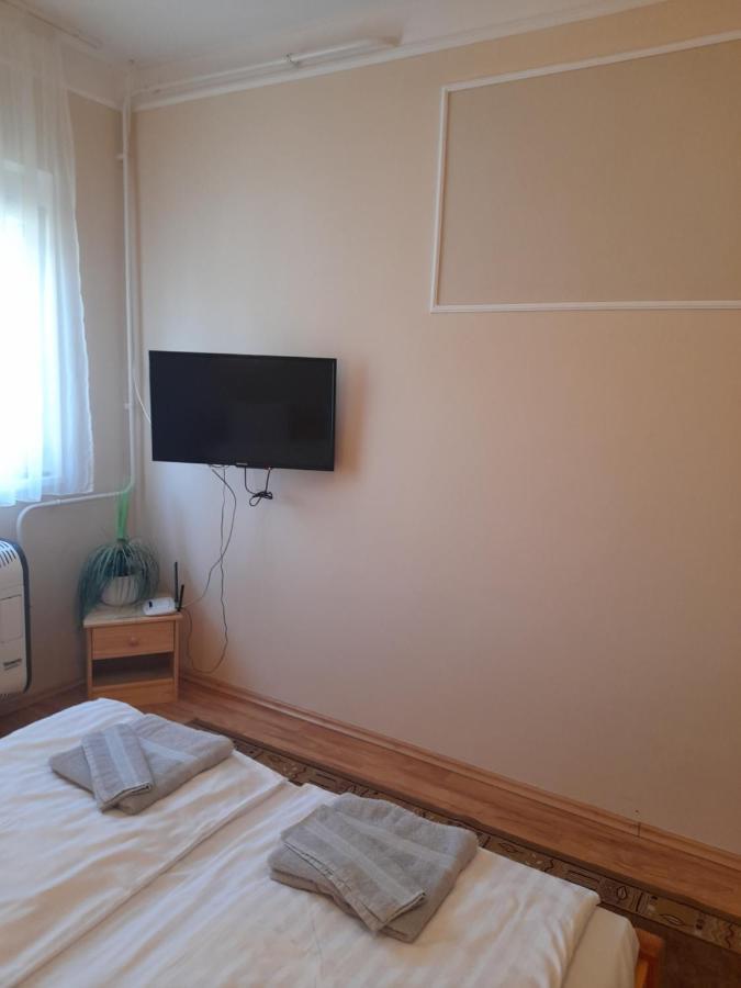 Thermal Apartman Tiszafuered Eksteriør billede