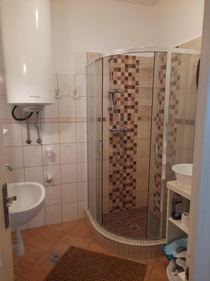 Thermal Apartman Tiszafuered Eksteriør billede